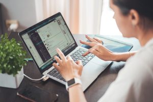 100 Entry Level-Jobs At Google: The Ultimate List & Guide to Get Hired