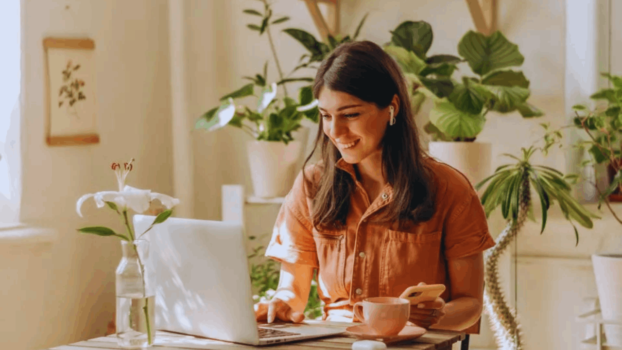 Discover 5 Easy Ways to Make Extra Money Online