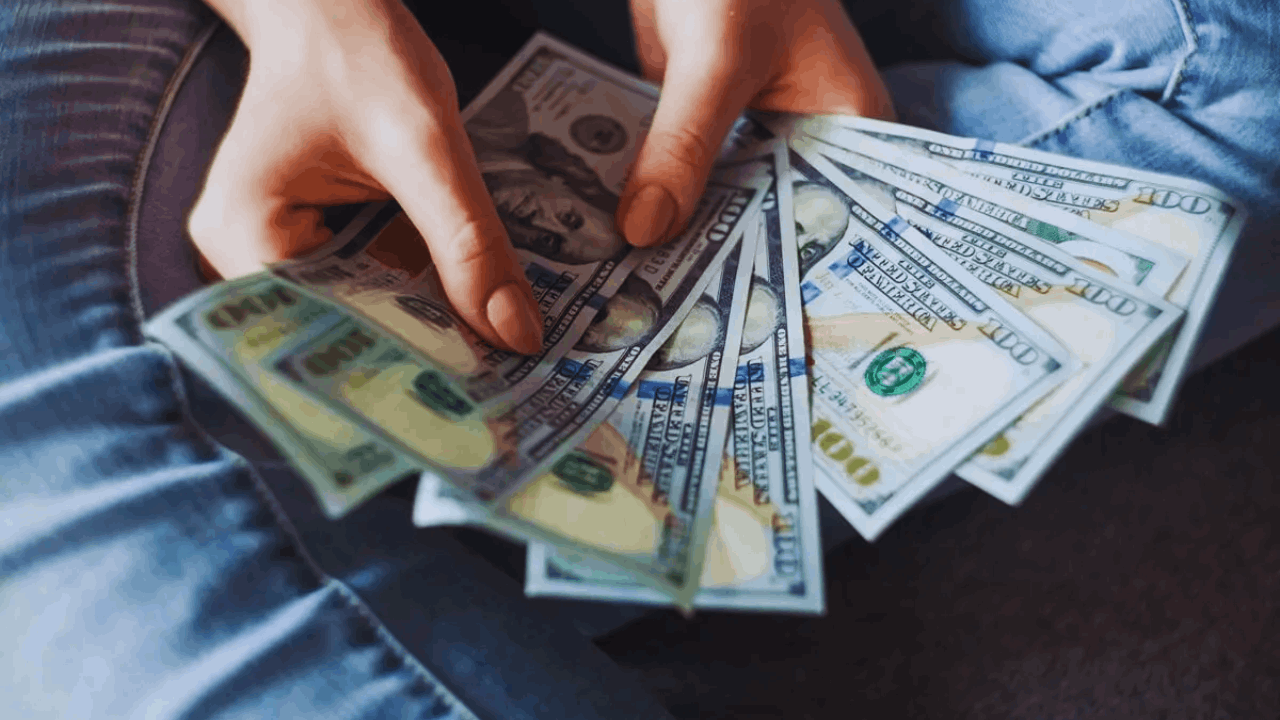 Discover 5 Easy Ways to Make Extra Money Online